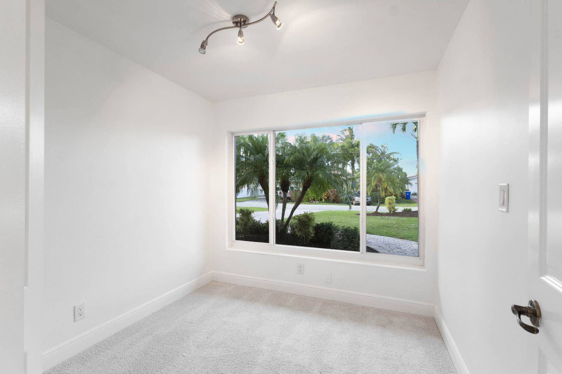 2940 NE 18th Street, Pompano Beach, FL 33062 7_img_0838
