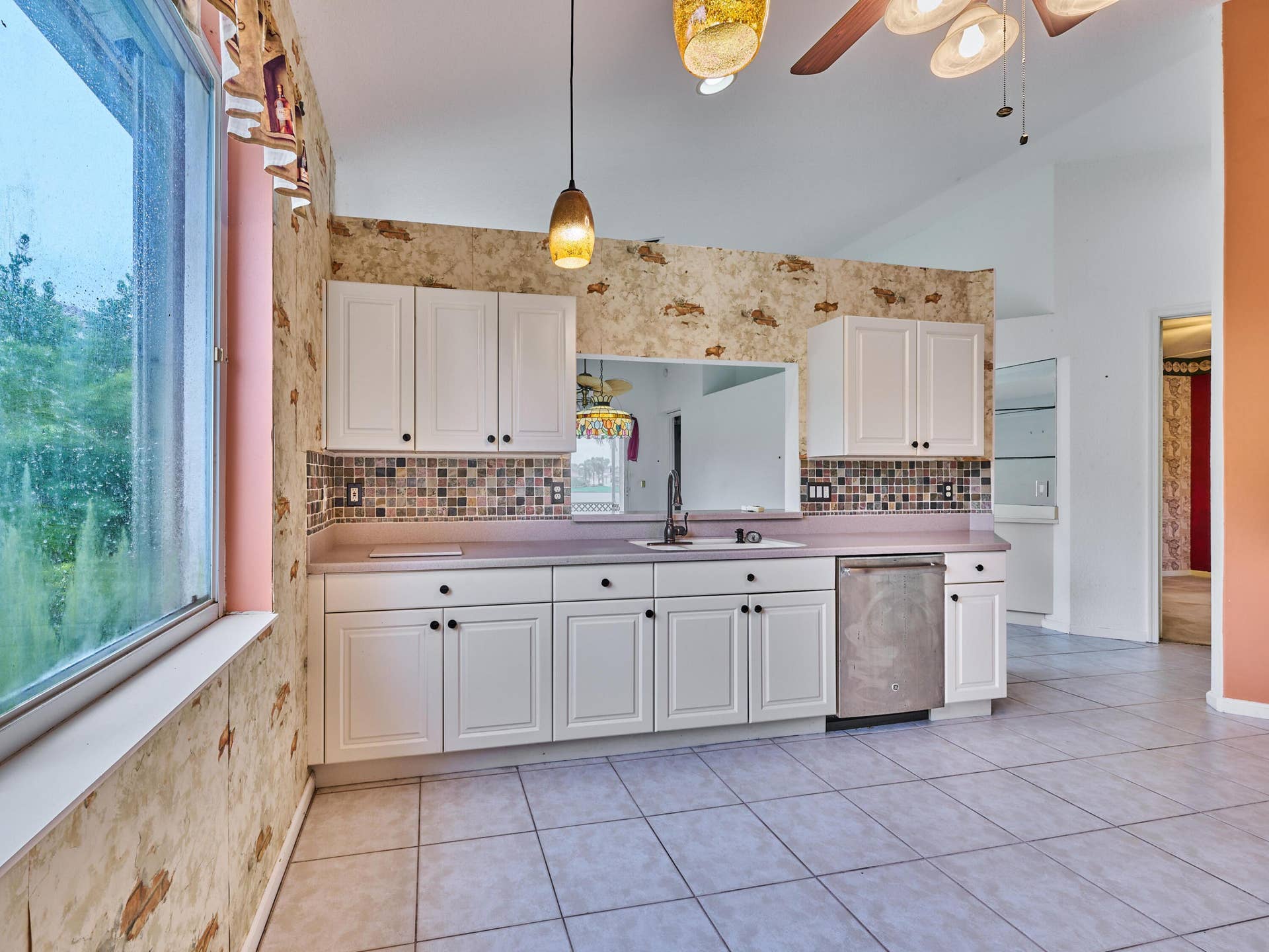 2649 Clipper Circle, West Palm Beach, FL 33411 Kitchen