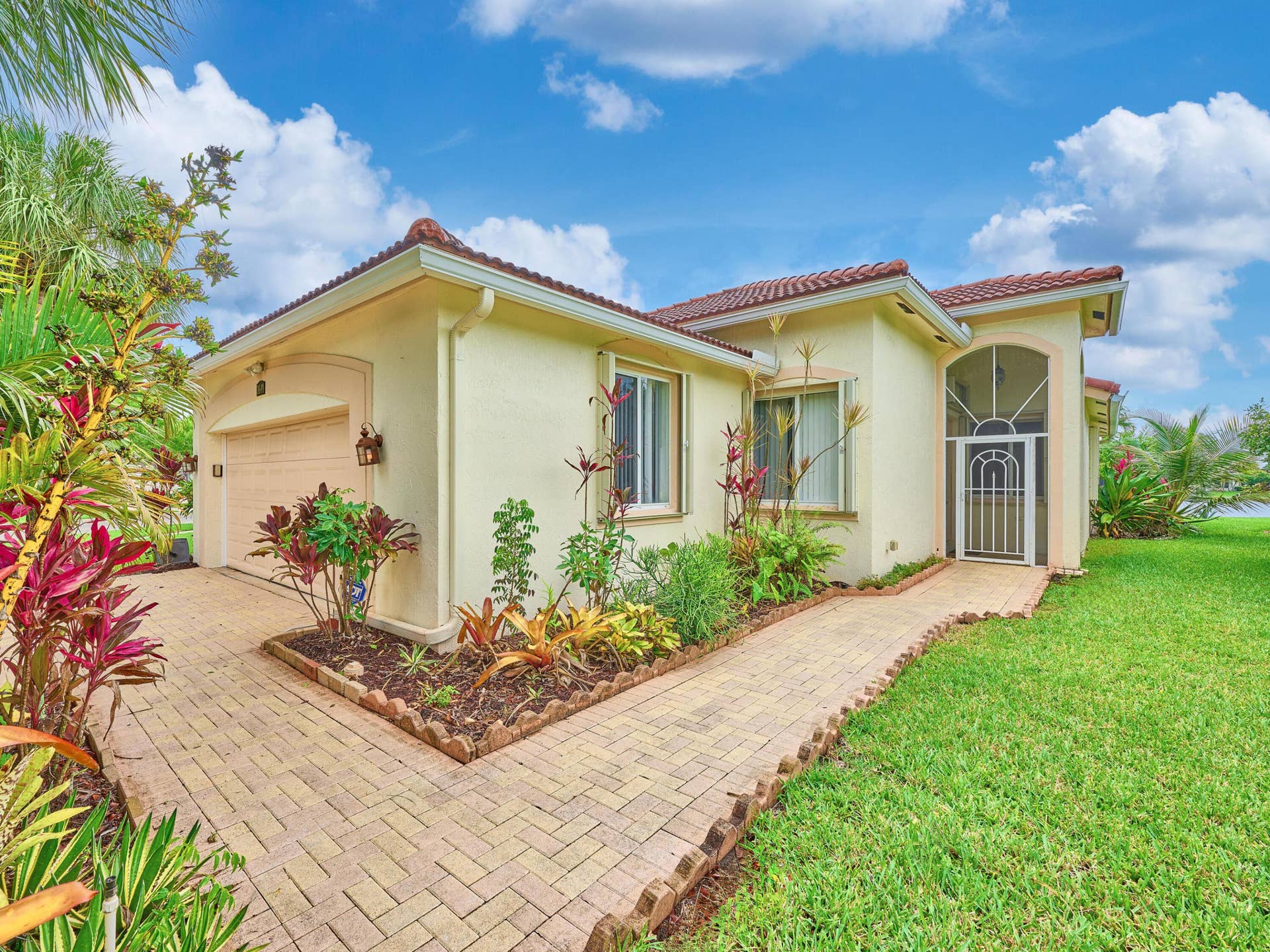 2649 Clipper Circle, West Palm Beach, FL 33411 accordion Shutters