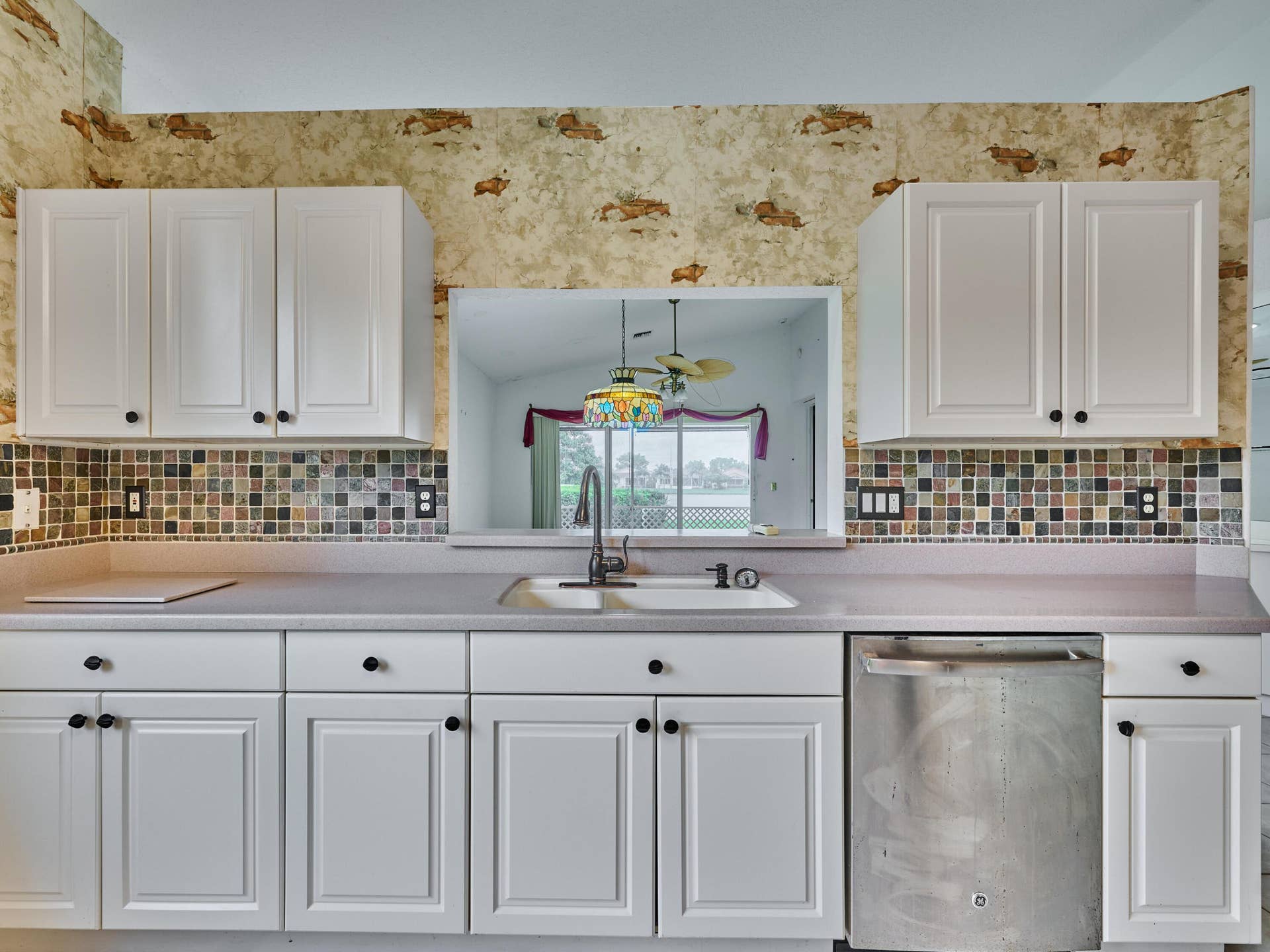 2649 Clipper Circle, West Palm Beach, FL 33411 Kitchen Pass thru