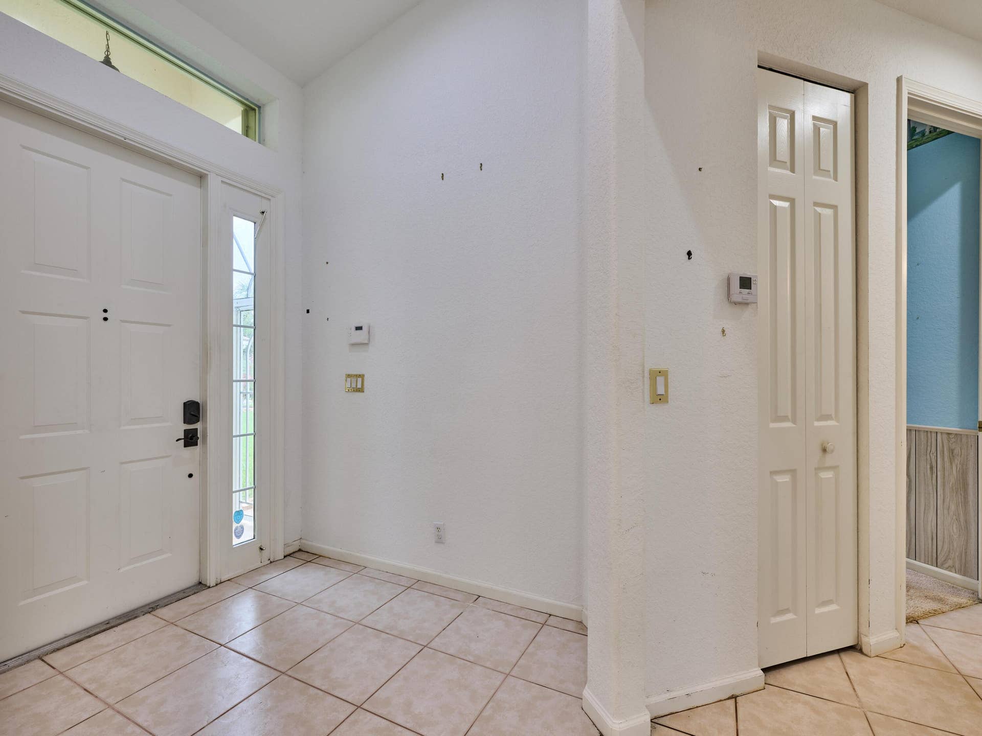 2649 Clipper Circle, West Palm Beach, FL 33411 Bed and Bath to the right