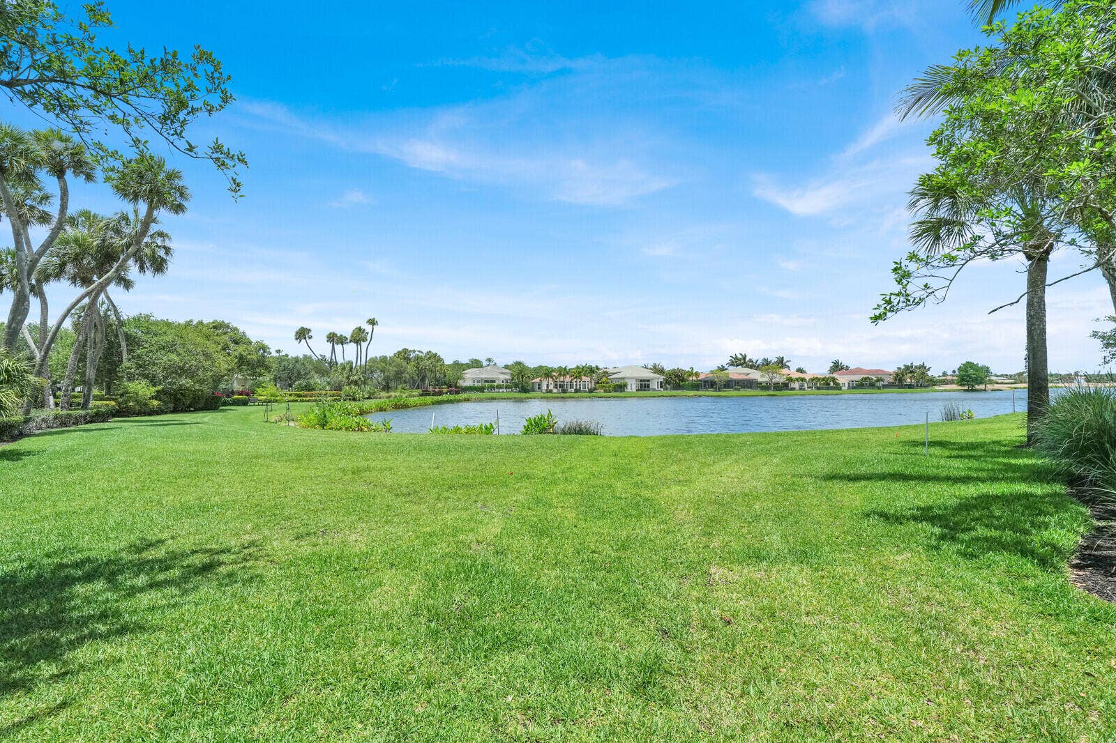 99 Tresana Boulevard, #1, Jupiter, FL 33478 View