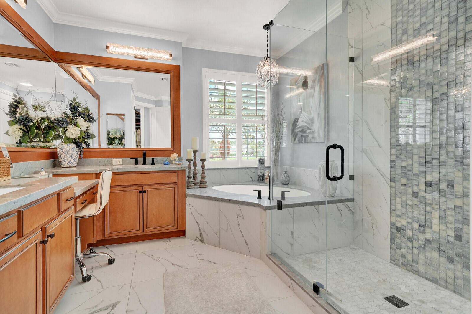 99 Tresana Boulevard, #1, Jupiter, FL 33478 Owners Bathroom