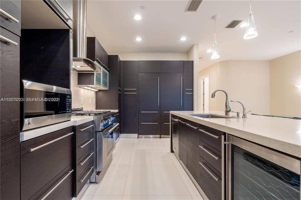 3121 NE 26th Street, Fort Lauderdale, Fort Lauderdale, FL 33305 GetMedia-5.ashx