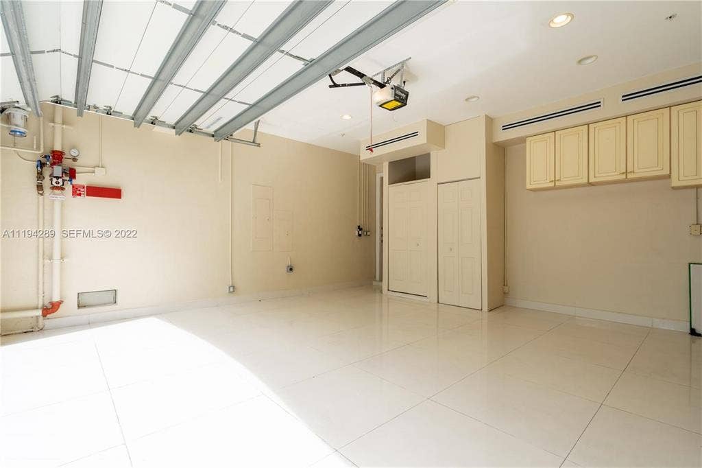 3121 NE 26th Street, Fort Lauderdale, Fort Lauderdale, FL 33305 GetMedia-23.ashx