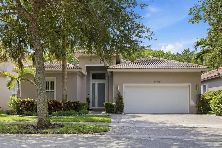Property photo for 19518 S Whitewater Avenue, Weston, FL