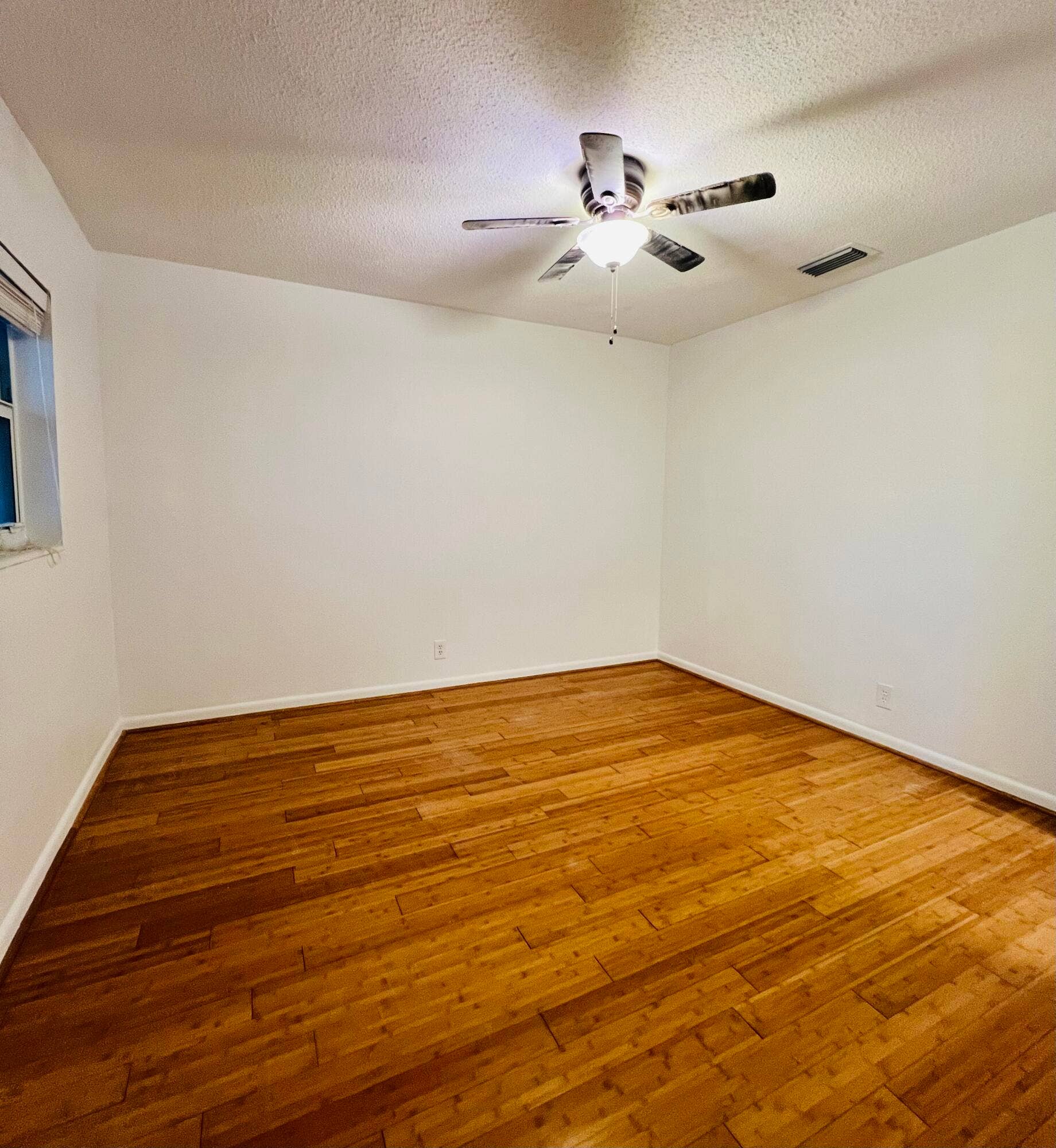 2404 NE 33rd Avenue, #12, Fort Lauderdale, Fort Lauderdale, FL 33305 IMG_3180