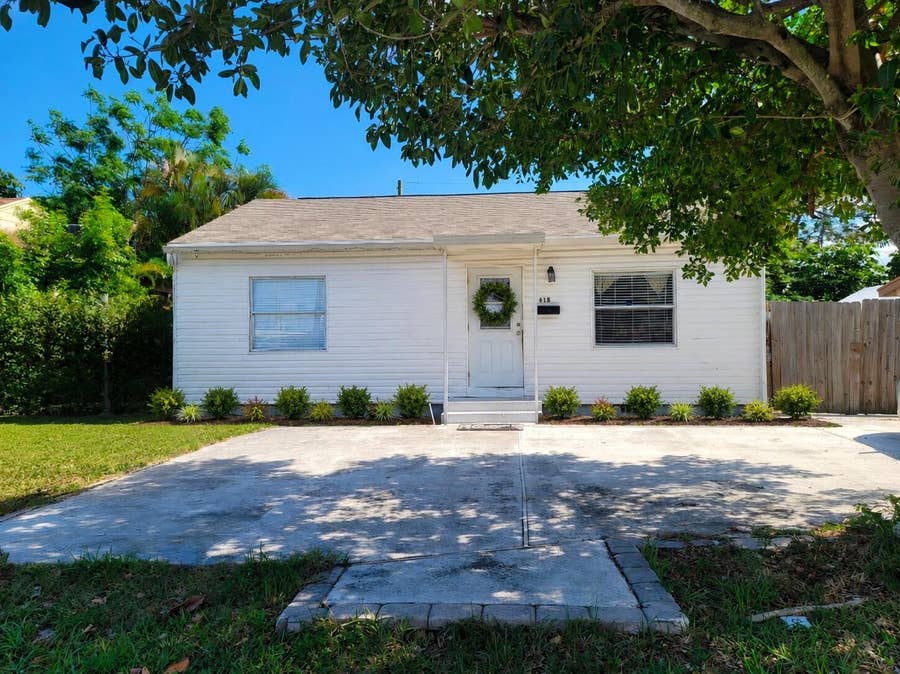 Property photo for 618 Hunter Street, West Palm Beach, FL