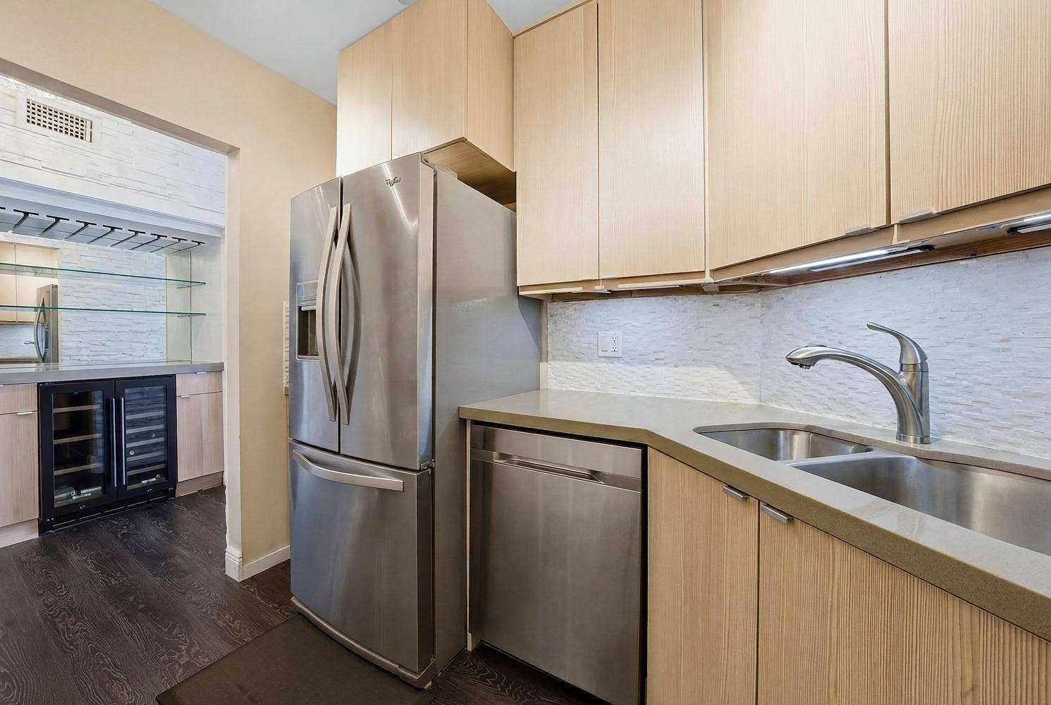 005-010-Kitchen-1491x1000