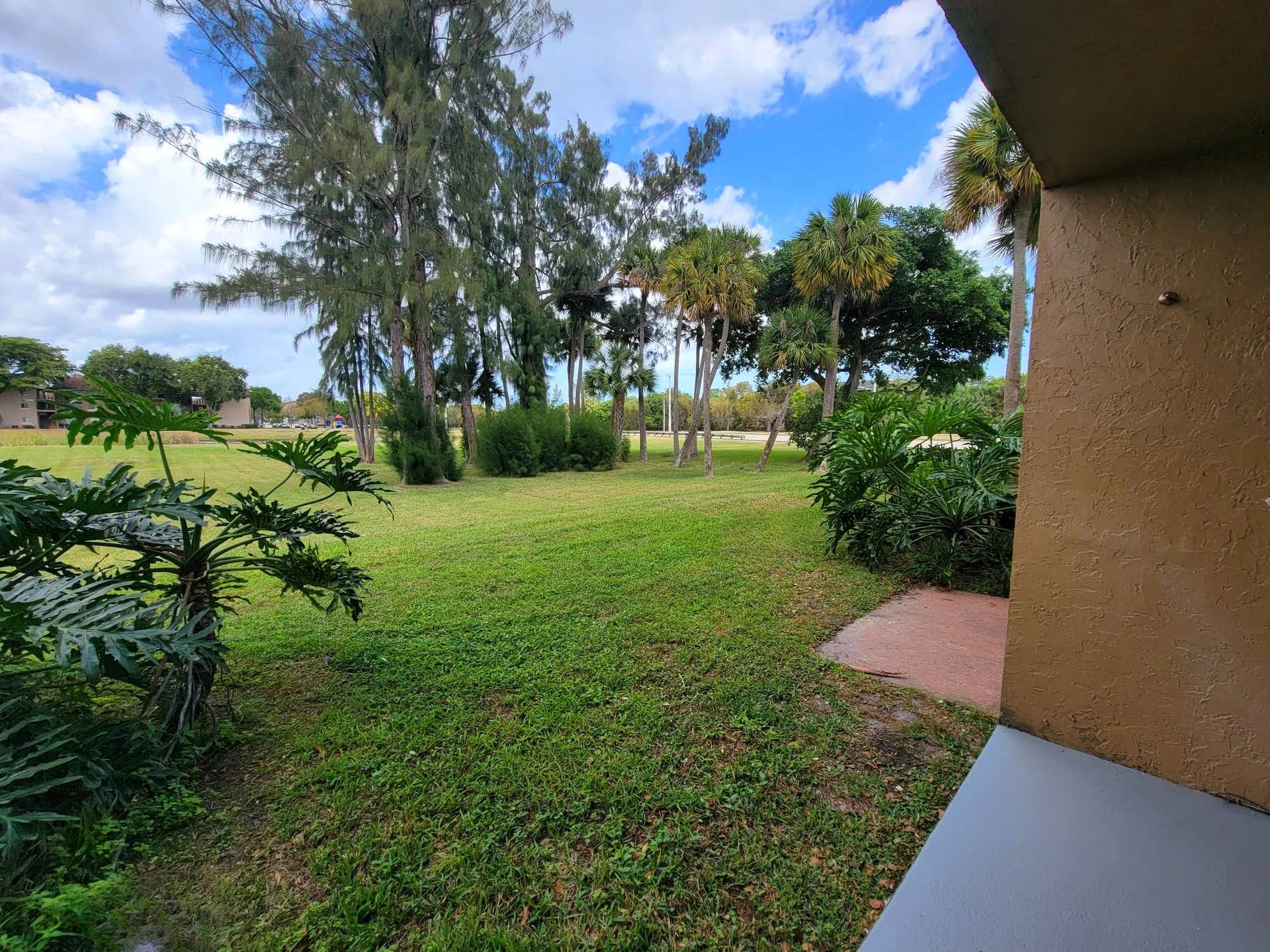 1101 N Benoist Farms Road, #106, West Palm Beach, FL 33411 12-fotor-20250317135833