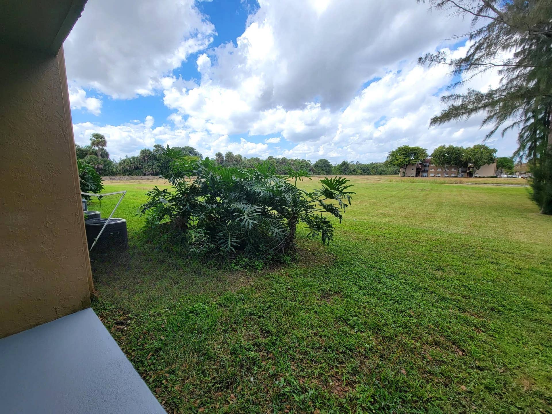 1101 N Benoist Farms Road, #106, West Palm Beach, FL 33411 13-fotor-20250317141734