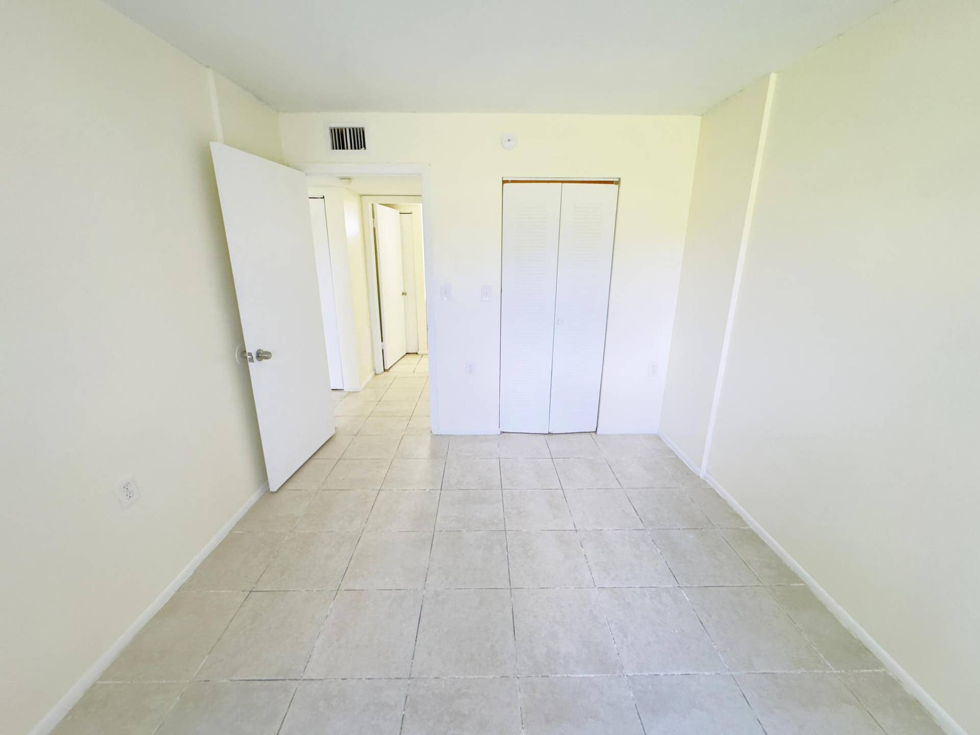 1101 N Benoist Farms Road, #106, West Palm Beach, FL 33411 5