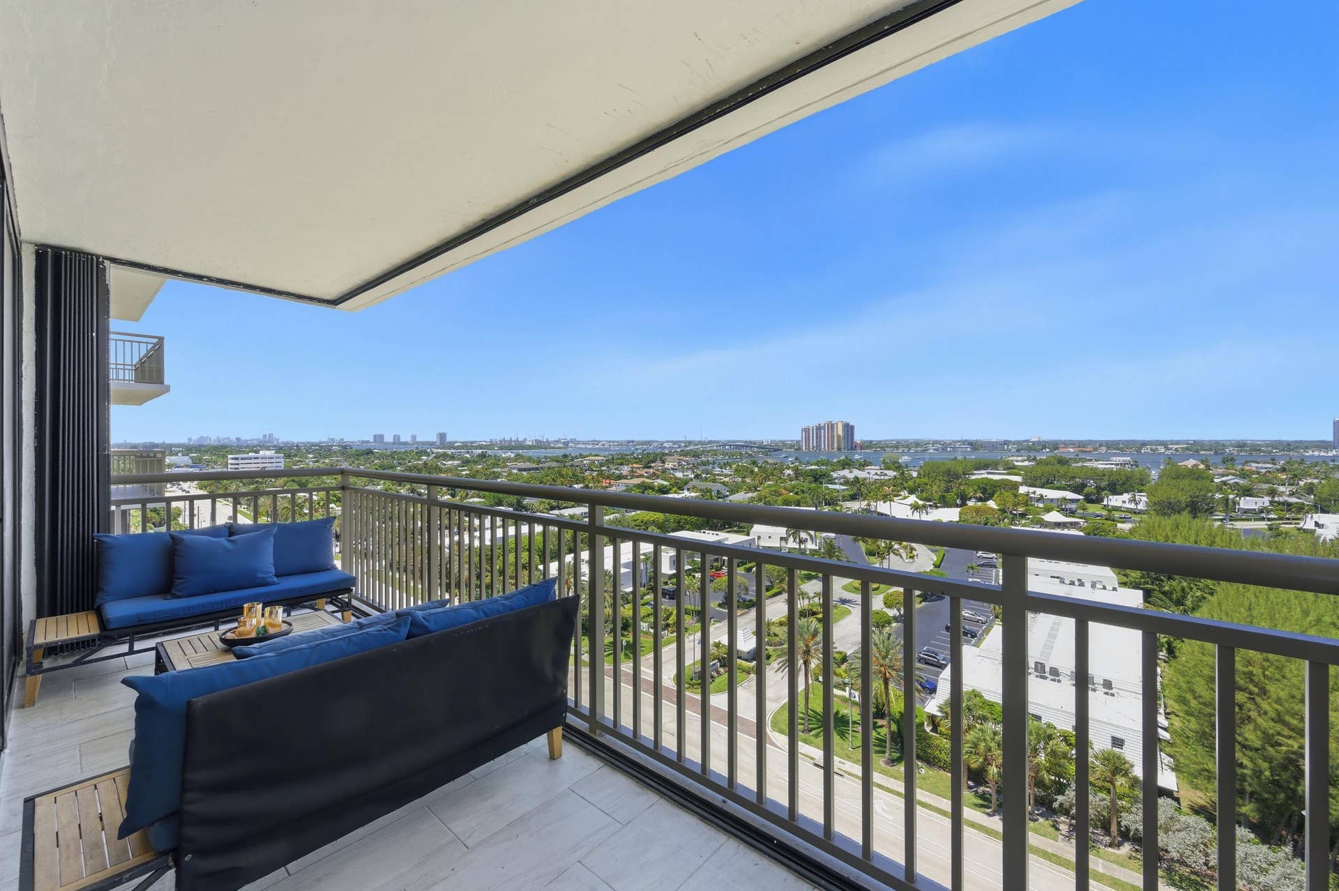 3400 N Ocean Drive, #1207, Riviera Beach, FL 33404 _DSC7452-Edit