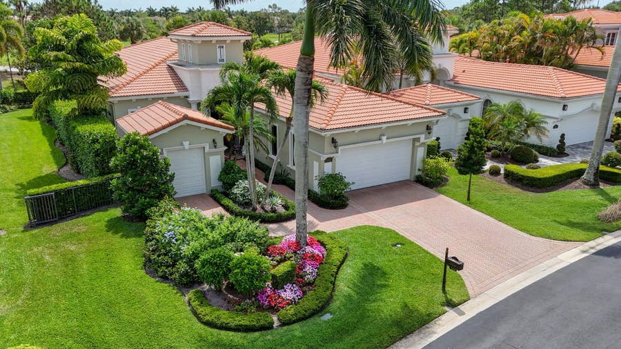 Property photo for 160 Viera Drive, Palm Beach Gardens, FL