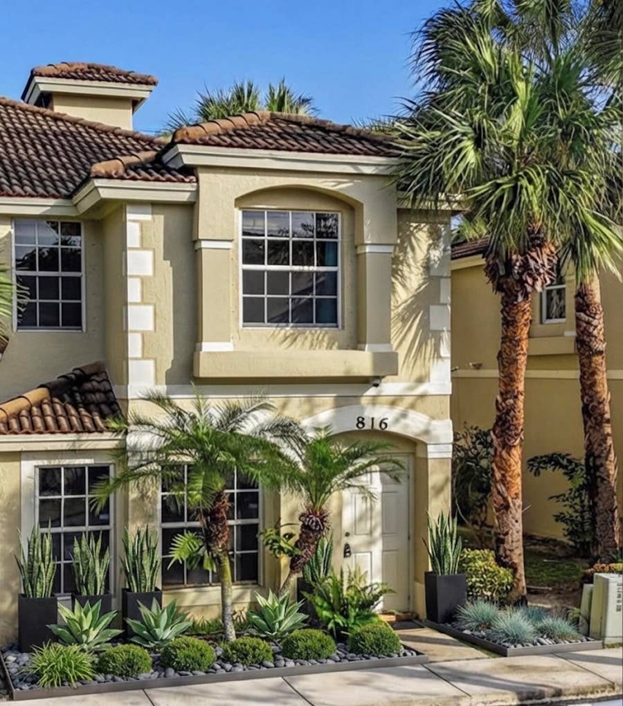 Property photo for 816 Summit Lake Drive, West Palm Beach, FL