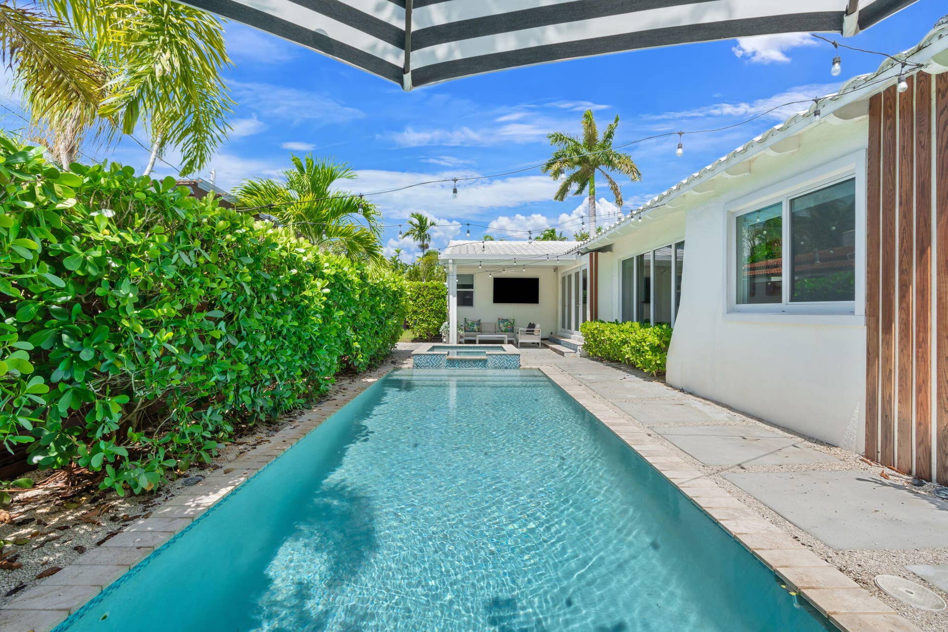 648 NE 17th Avenue, Fort Lauderdale, FL 33304 41-web-or-mls-648 NE 17th Ave, Fort Laud