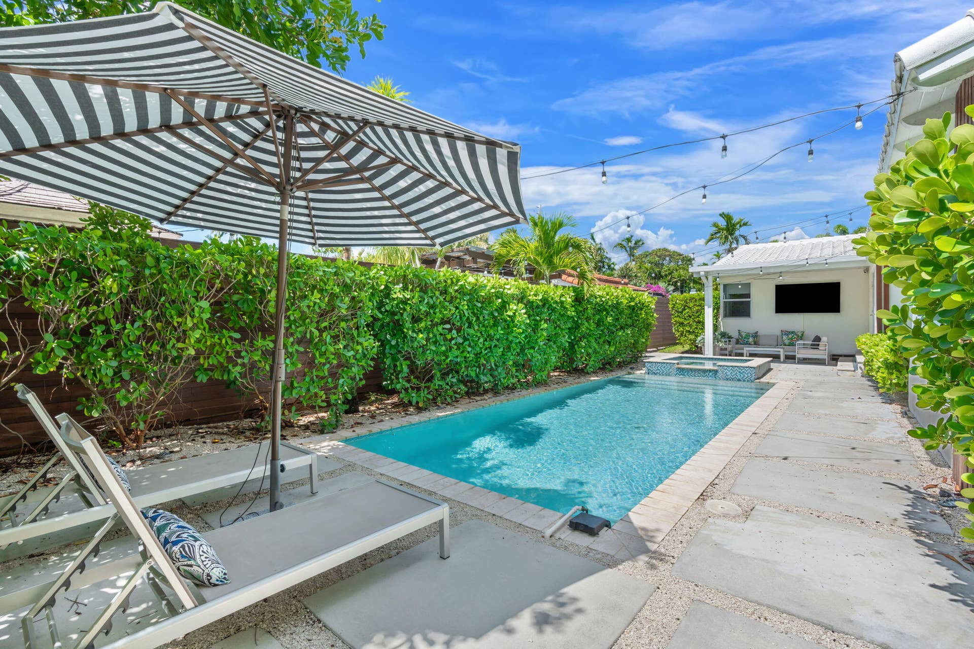 648 NE 17th Avenue, Fort Lauderdale, FL 33304 38-web-or-mls-648 NE 17th Ave, Fort Laud