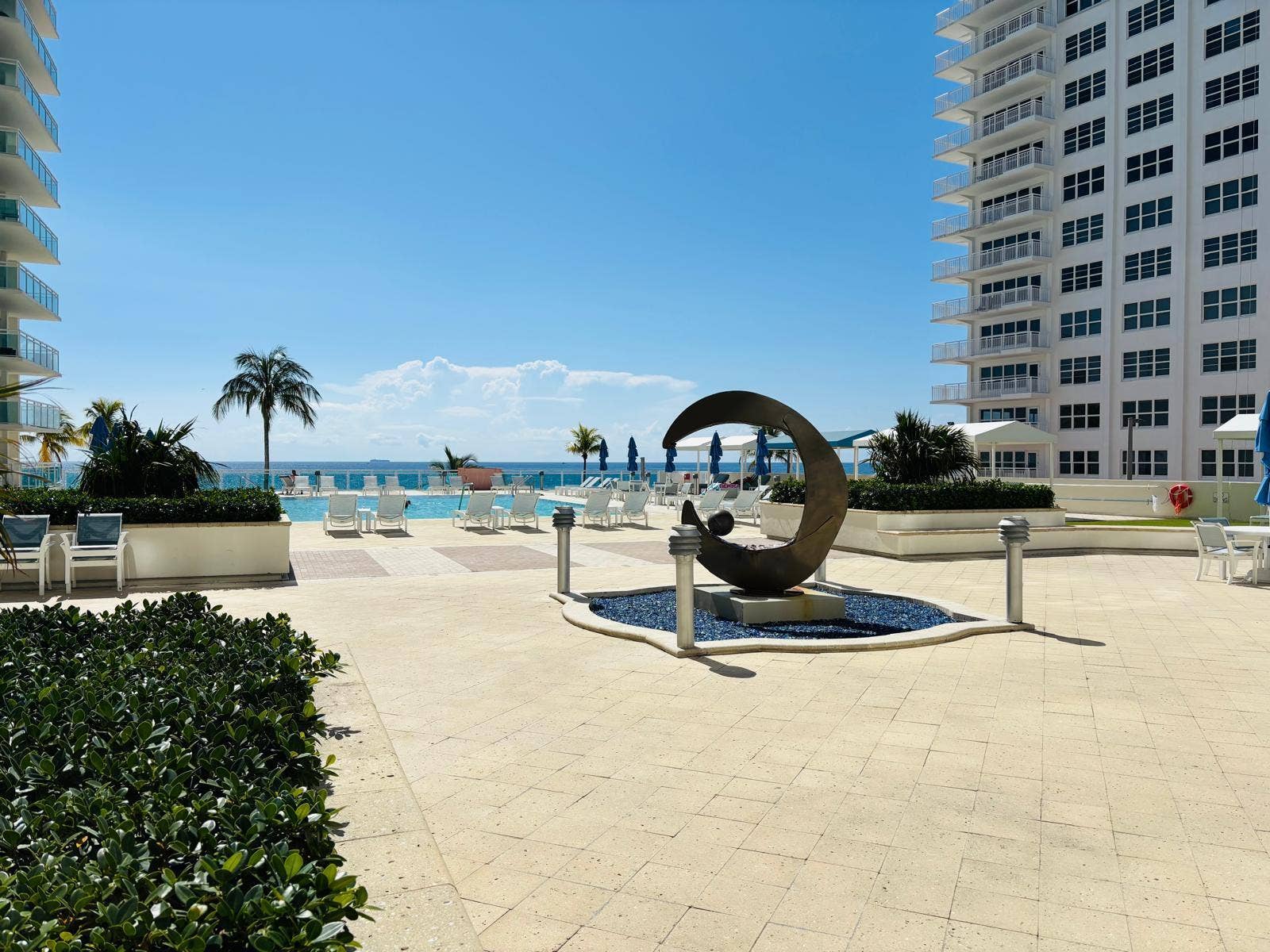 3900 Galt Ocean Drive, #608, Fort Lauderdale, FL 33308 Elegant pool deck leading to Ocean access