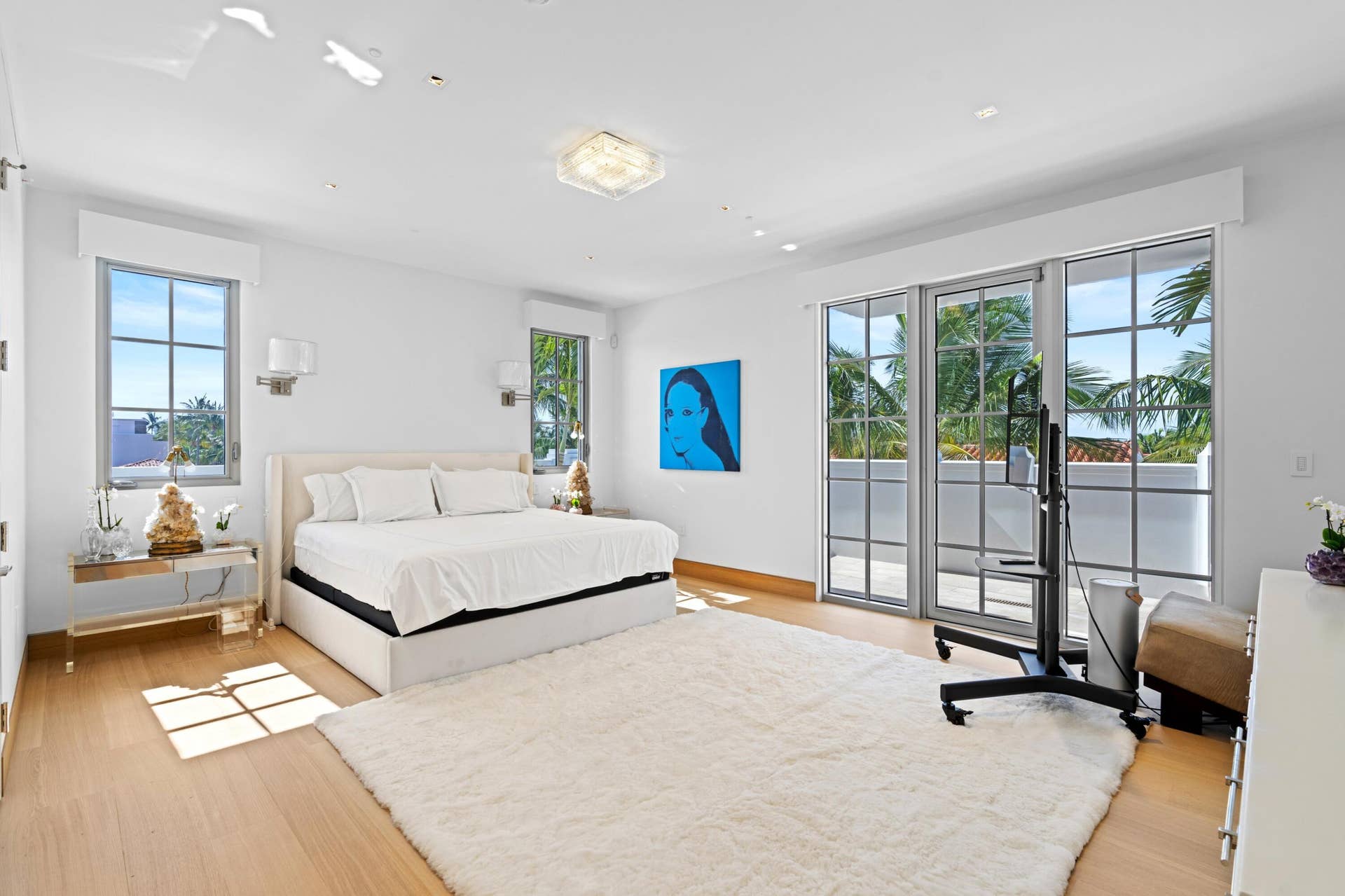 247 Worth Avenue, #Penthouse, Palm Beach, FL 33480 Primary Bedroom