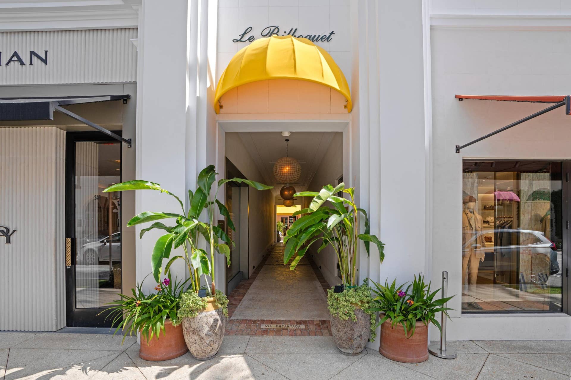 247 Worth Avenue, #Penthouse, Palm Beach, FL 33480 Entrance