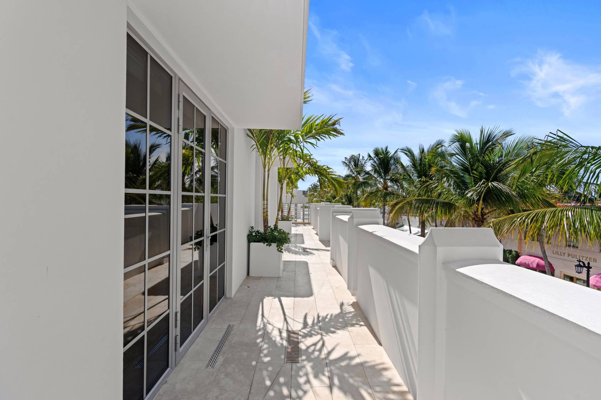 247 Worth Avenue, #Penthouse, Palm Beach, FL 33480 Spacious Balcony