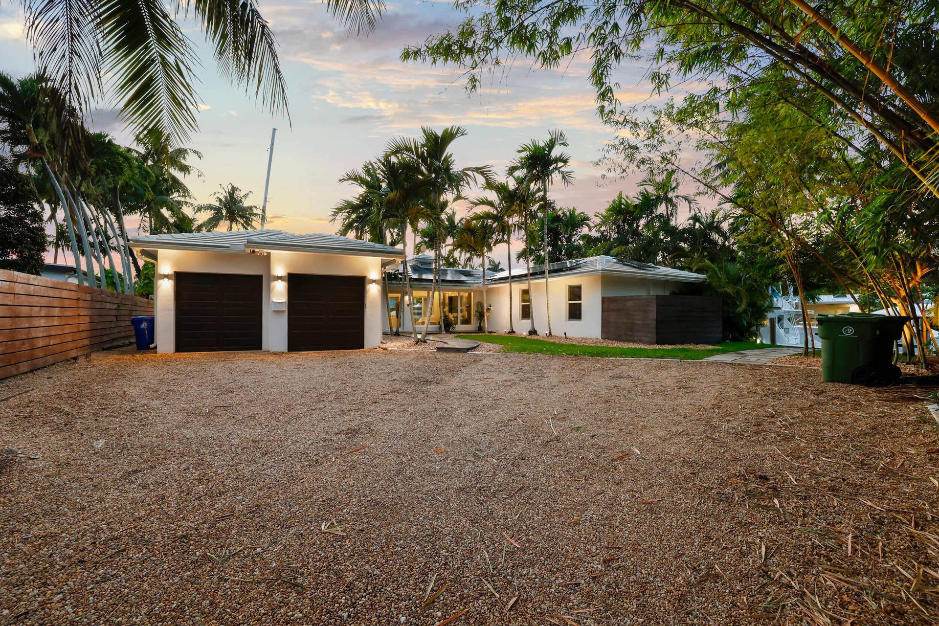 1321 Tangelo Isle, Fort Lauderdale, FL 33315 2 Car Garage