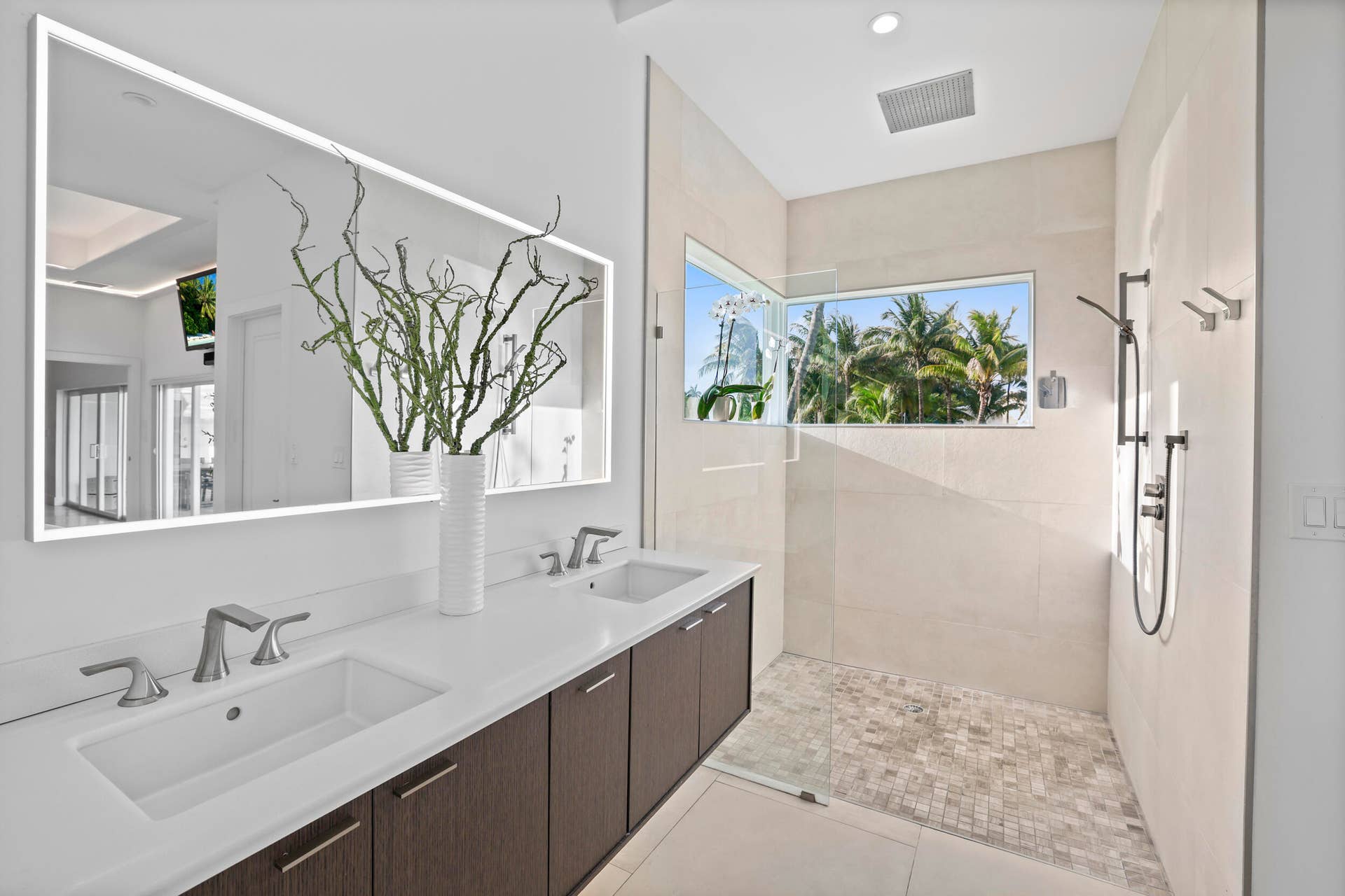 1321 Tangelo Isle, Fort Lauderdale, FL 33315 Primary Bathroom