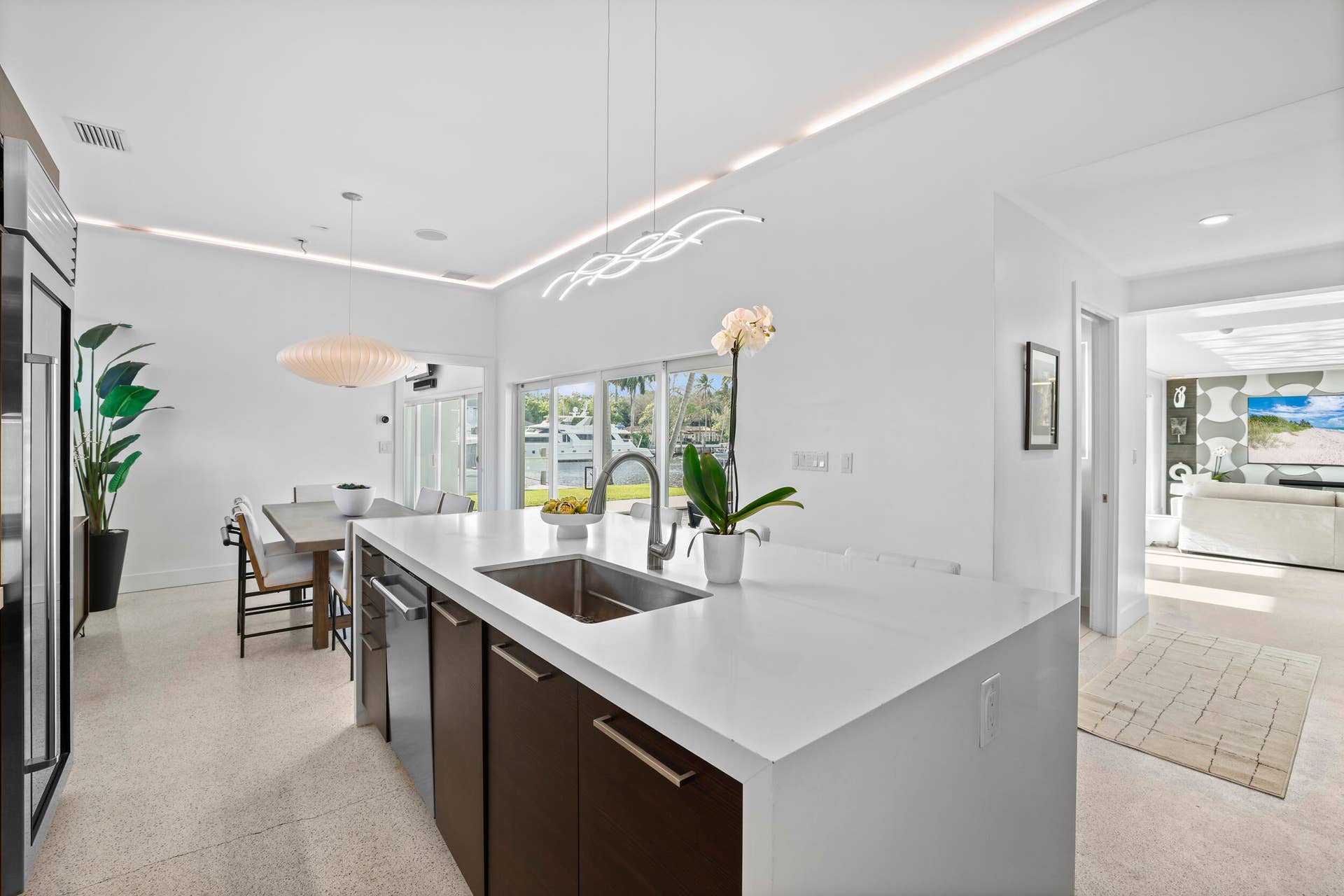 1321 Tangelo Isle, Fort Lauderdale, FL 33315 Looks Out To The Pool And Water View