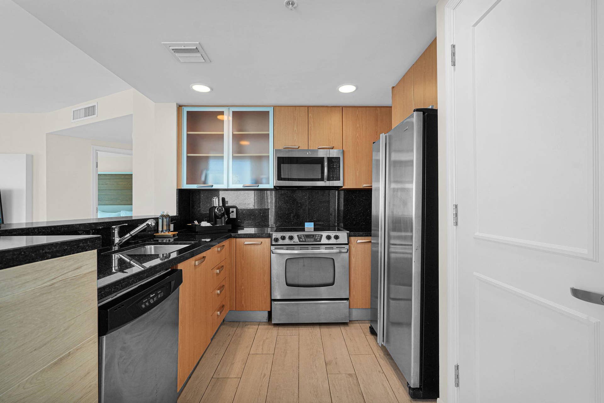 505 N Fort Lauderdale Beach Boulevard, #2018, Fort Lauderdale, FL 33304 33-web-or-mls-DSC05098