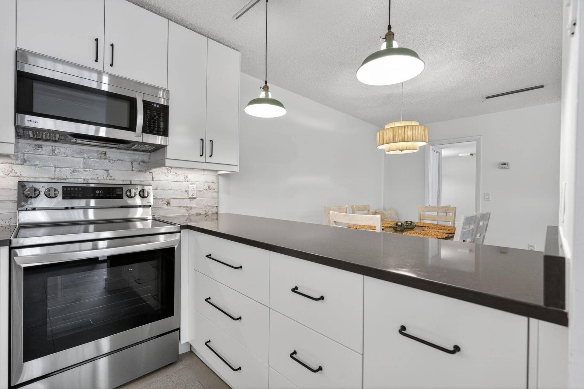 825 Center Street, #32b, Jupiter, FL 33458 25-web-or-mls-_MLP6470