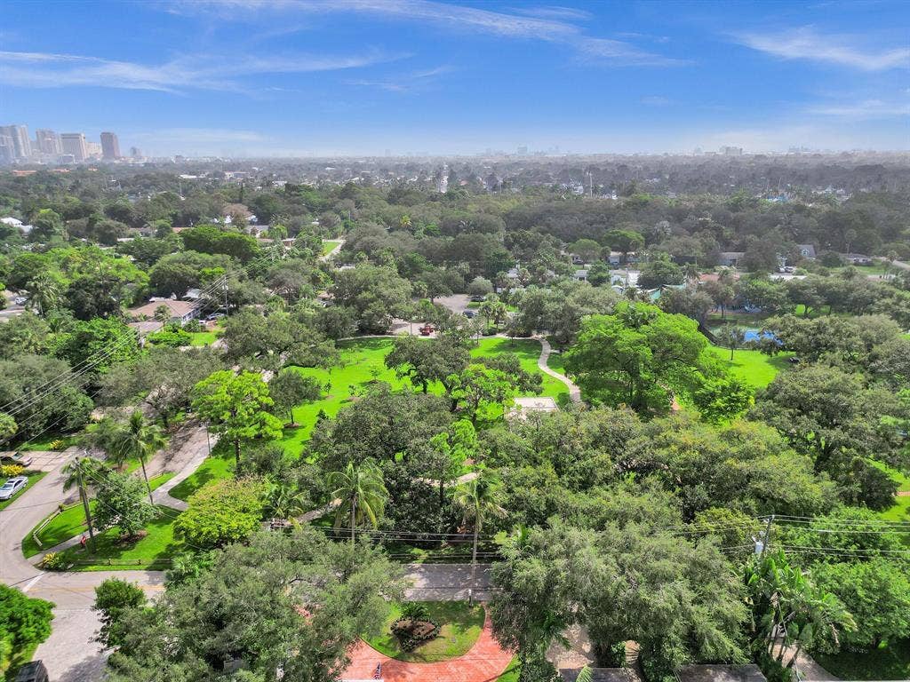1515 SW 13th Court, Fort Lauderdale, FL 33312 park 2