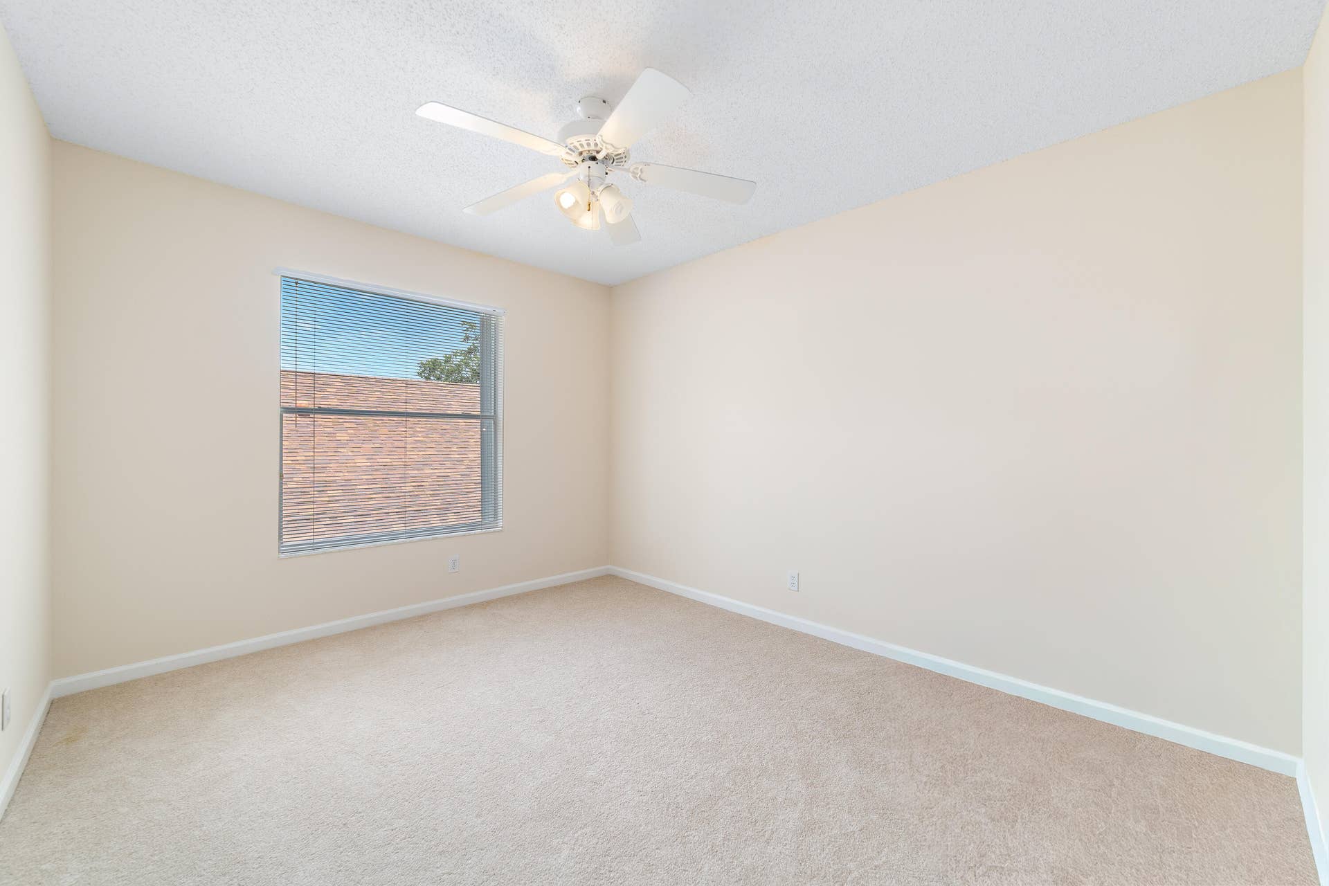 2211 Soundings Court, Greenacres, FL 33413 DSC09384