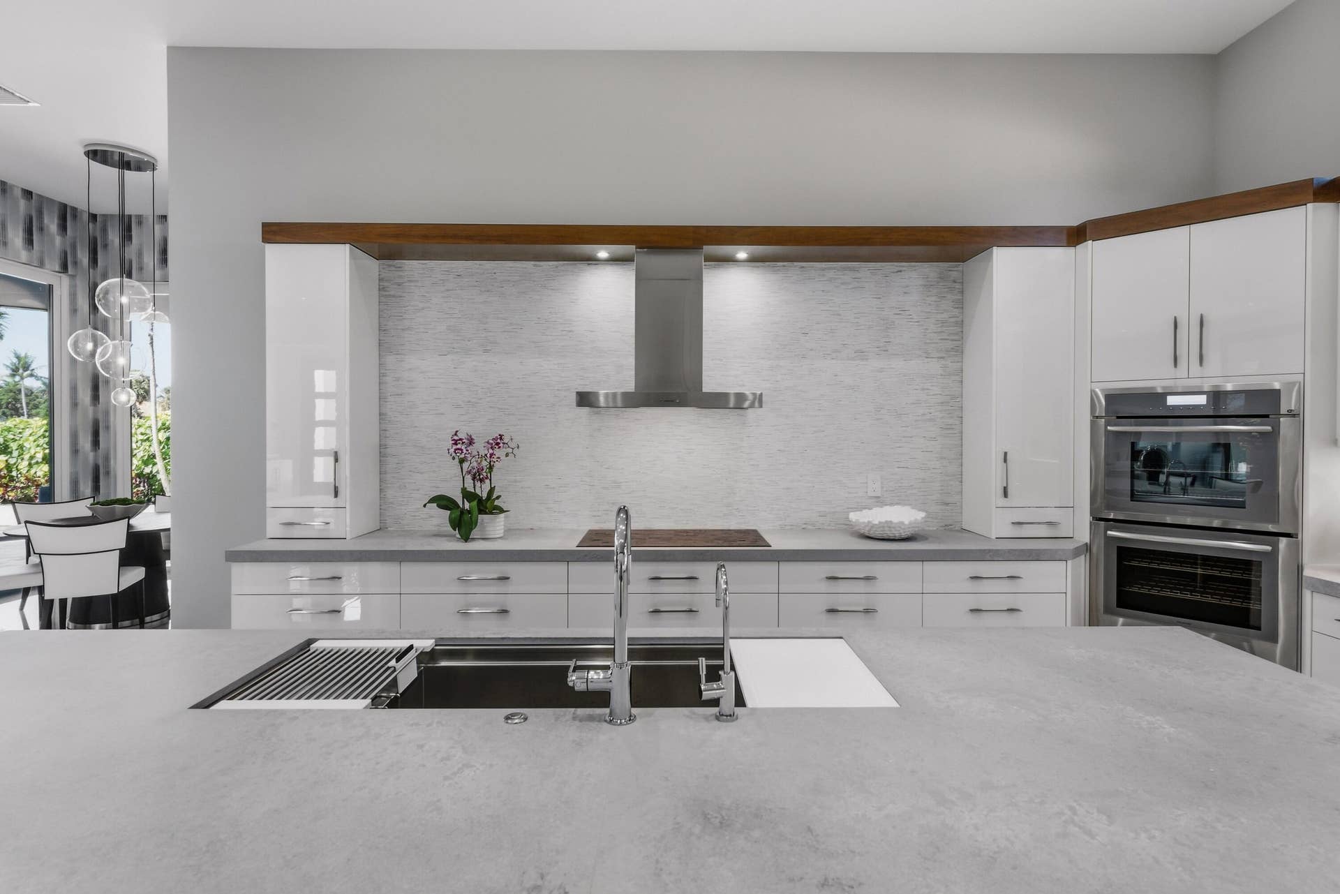 17661 Scarsdale Way, Boca Raton, FL 33496 kitchen