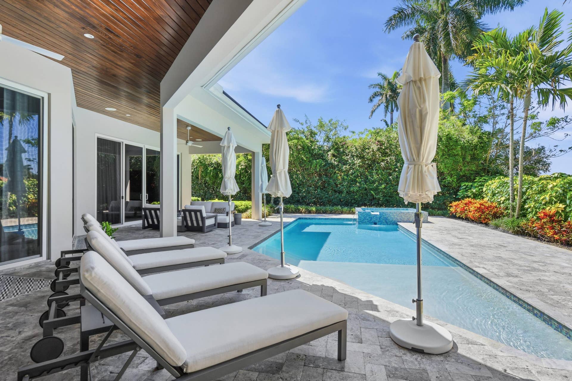 17661 Scarsdale Way, Boca Raton, FL 33496 pool