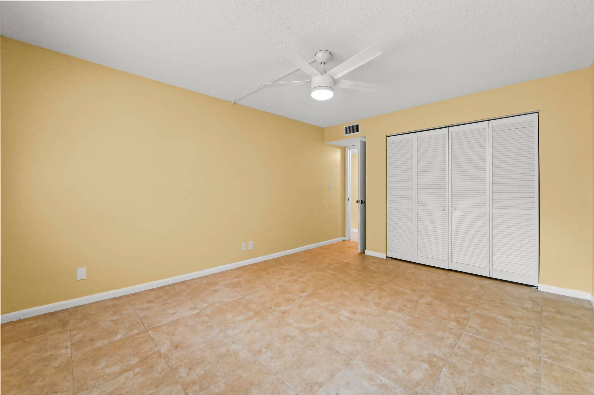 7020 Nova Drive, #207d, Davie, FL 33317 12
