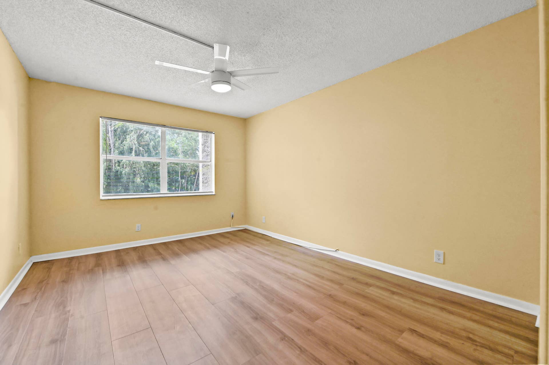 7020 Nova Drive, #207d, Davie, FL 33317 11