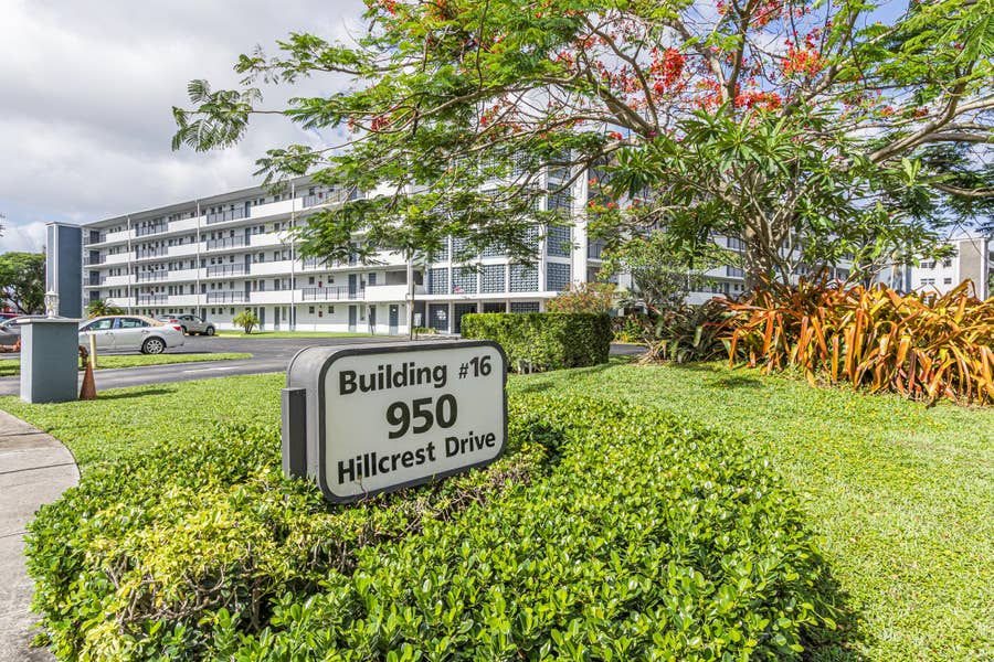 Property photo for 950 Hillcrest Drive, #514, Hollywood, FL
