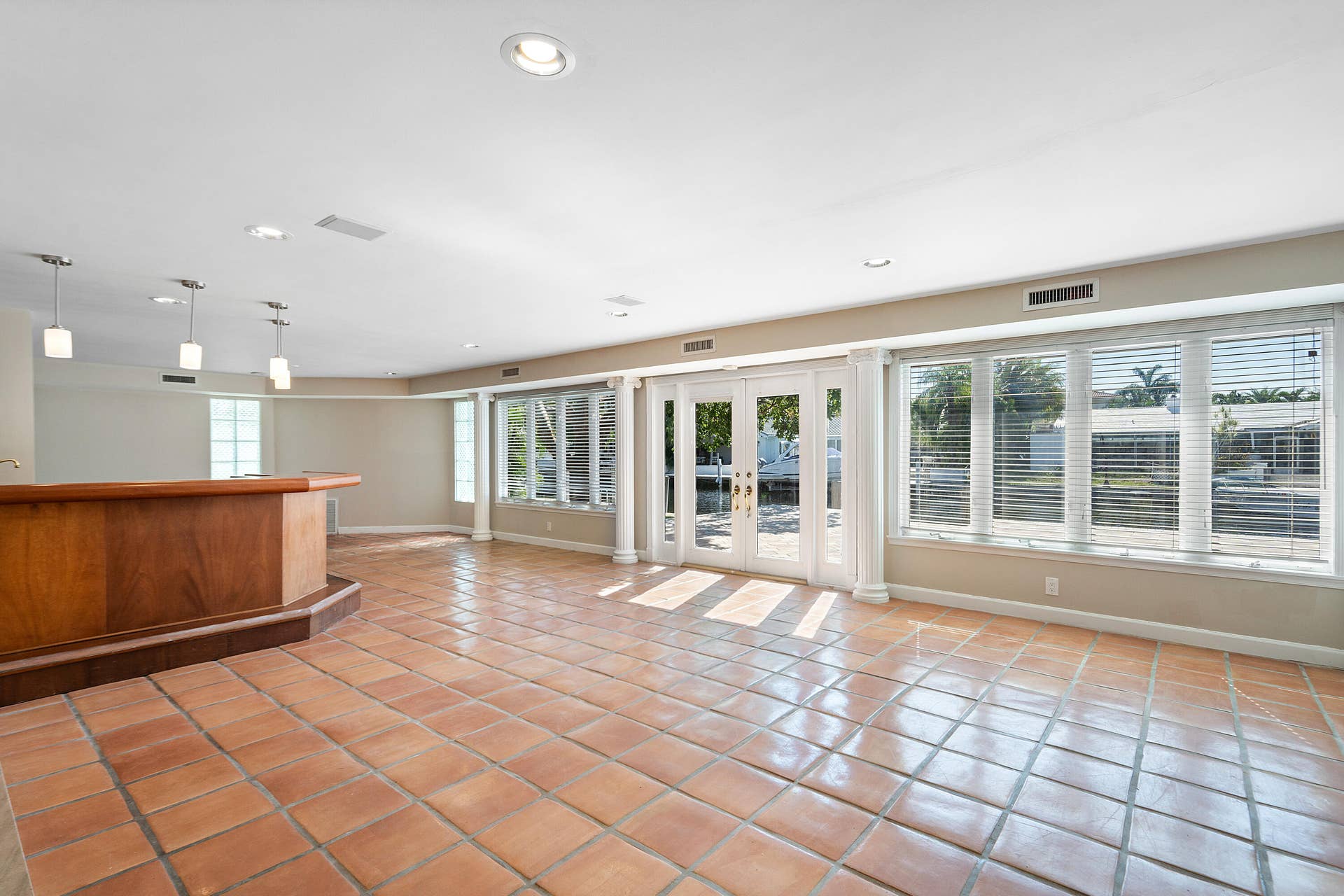 3731 NE 29th Avenue, Lighthouse Point, FL 33064 011-3731Northeast29thAvenue-LighthousePo
