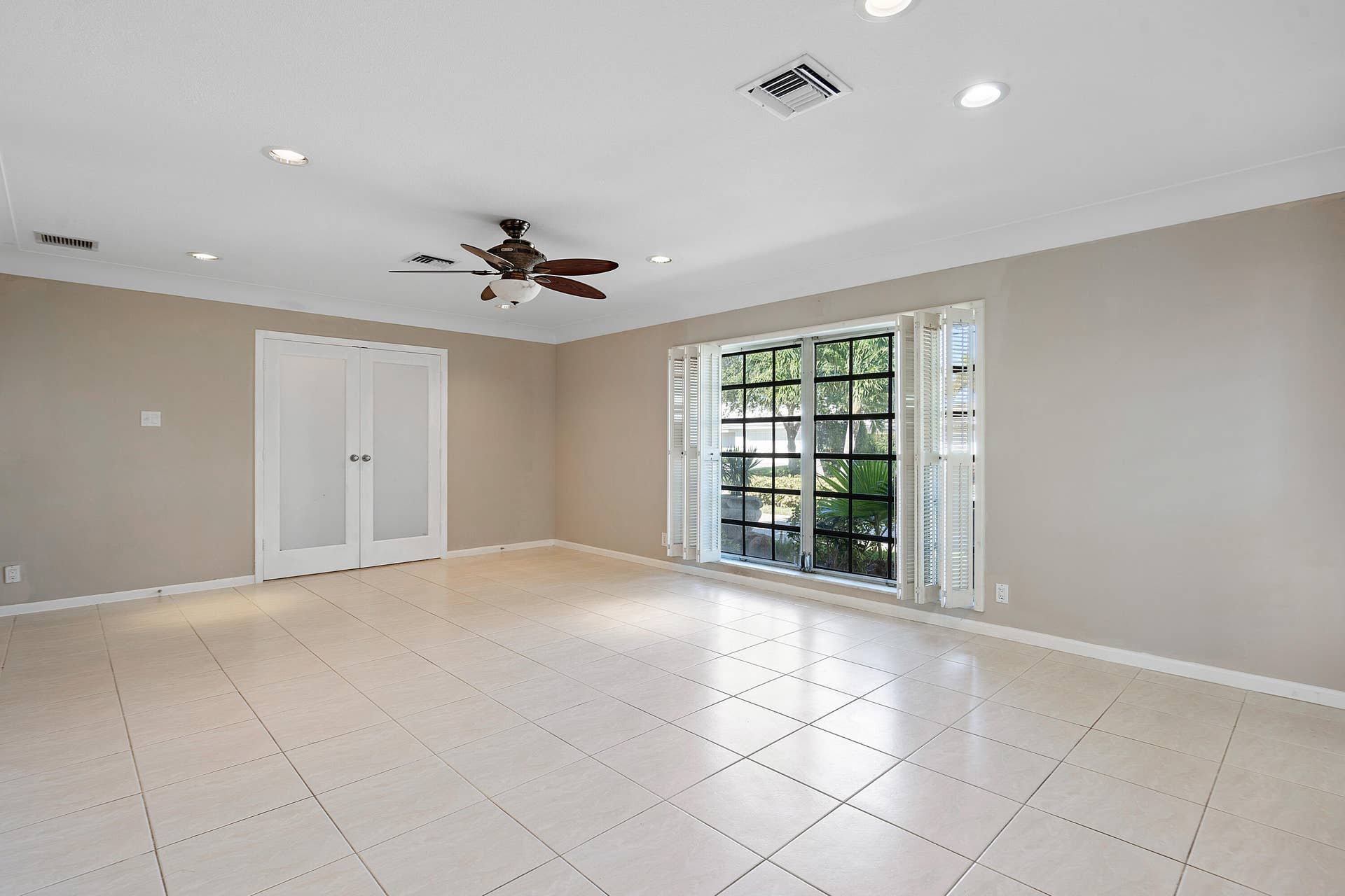 3731 NE 29th Avenue, Lighthouse Point, FL 33064 016-3731Northeast29thAvenue-LighthousePo