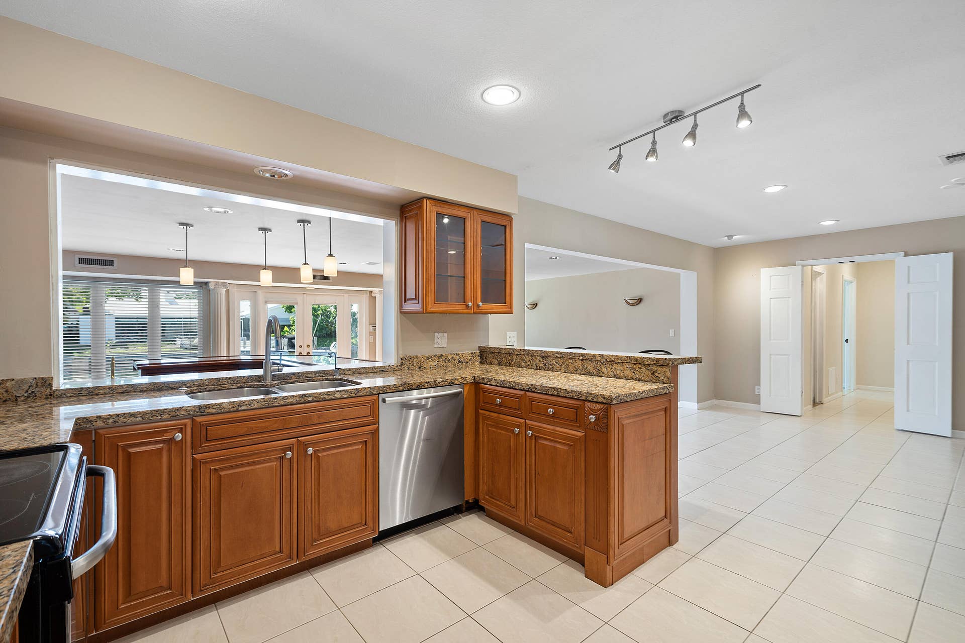 3731 NE 29th Avenue, Lighthouse Point, FL 33064 013-3731Northeast29thAvenue-LighthousePo