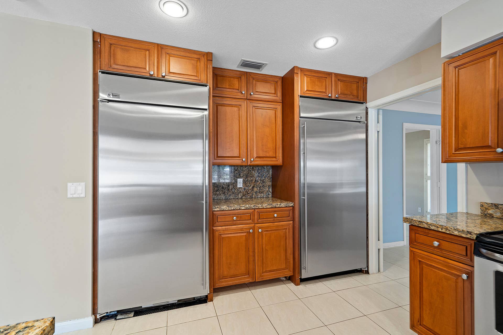 3731 NE 29th Avenue, Lighthouse Point, FL 33064 014-3731Northeast29thAvenue-LighthousePo