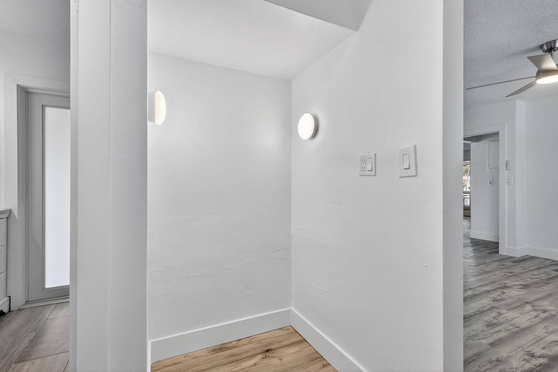 Primary closet/vanity area