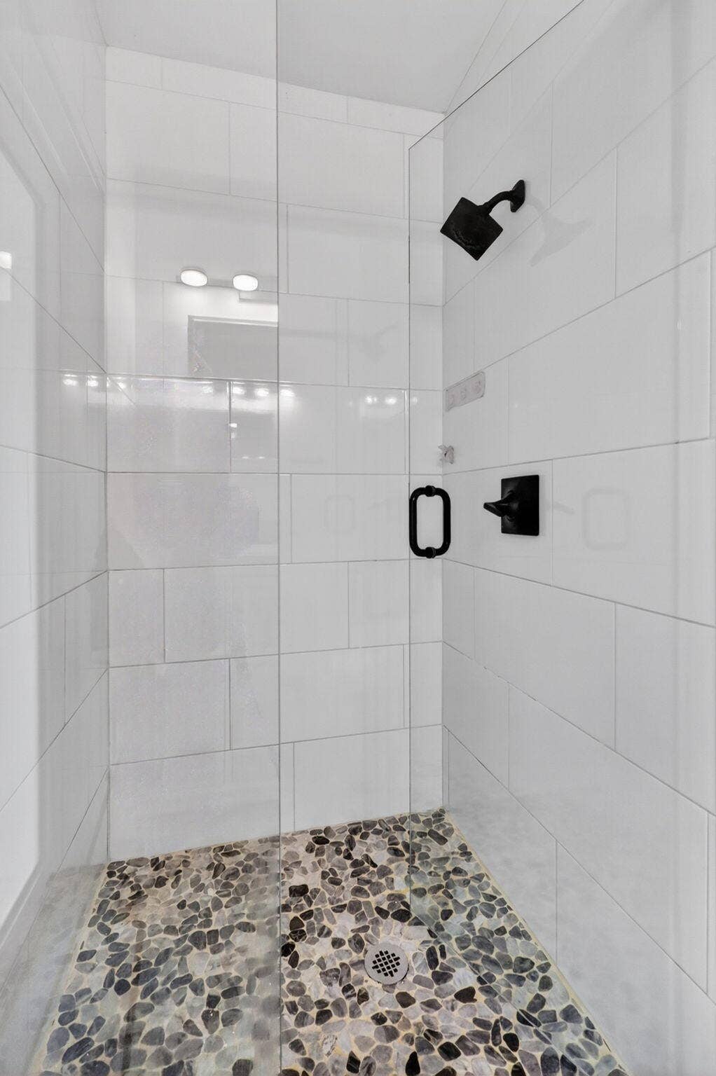 Primary shower
