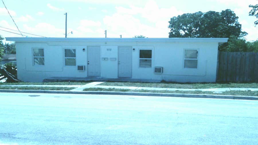 Property photo for 900 W 9th Street, Riviera Beach, FL