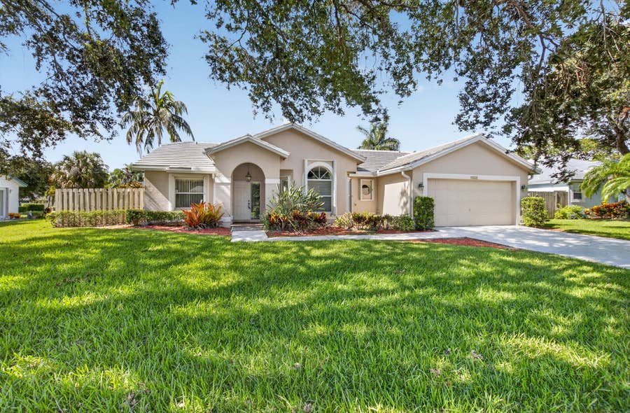 Property photo for 3820 NW 10th Street, Delray Beach, FL