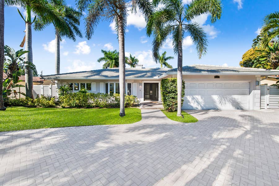 Property photo for 4761 Bayview Drive, Fort Lauderdale, FL
