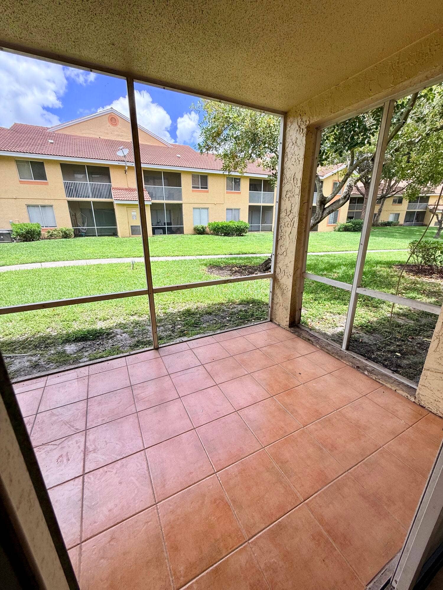 1142 Coral Club Drive, #1142, Coral Springs, FL 33071 fullsizeoutput_556