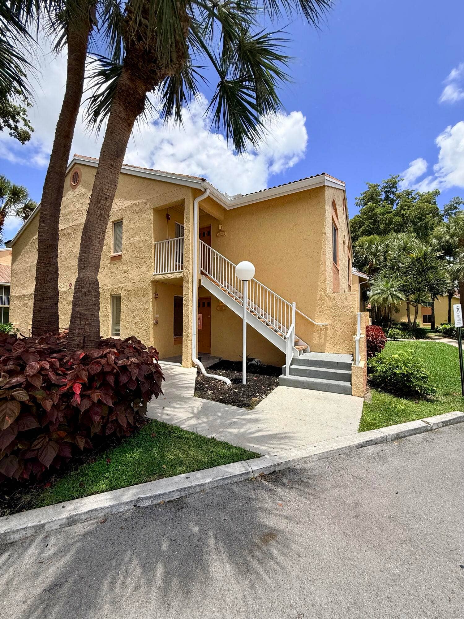 1142 Coral Club Drive, #1142, Coral Springs, FL 33071 fullsizeoutput_55b