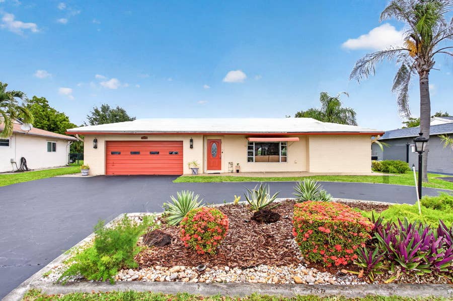 Property photo for 7306 NW 94th Way, Tamarac, FL