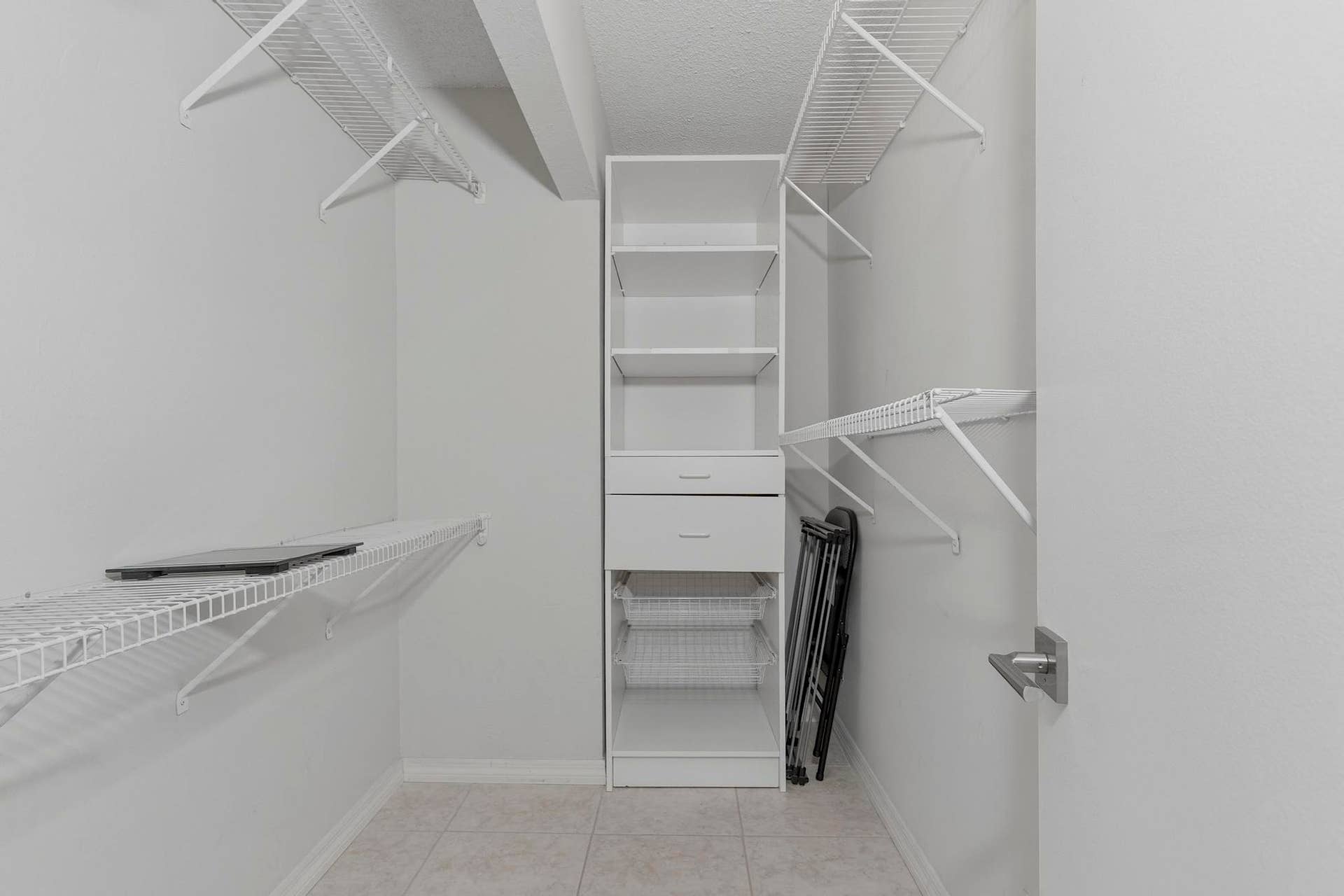Large Walk-in Closet in the Master Bedroom Suite